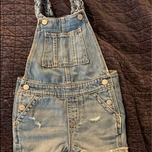Gap Overall Shorts 3T